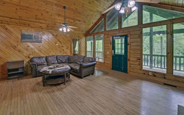 192 Nantahala Dam Road, Topton, NC 28781
