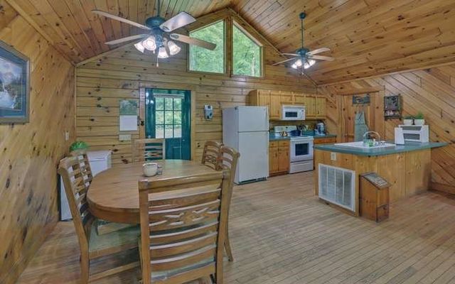 192 Nantahala Dam Road, Topton, NC 28781