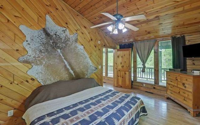 192 Nantahala Dam Road, Topton, NC 28781