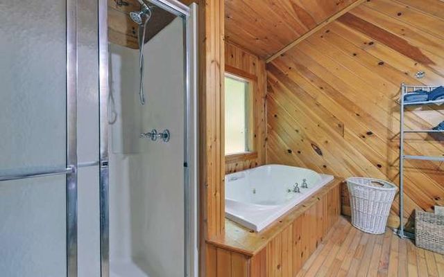192 Nantahala Dam Road, Topton, NC 28781