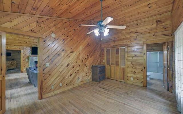 192 Nantahala Dam Road, Topton, NC 28781