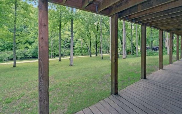 192 Nantahala Dam Road, Topton, NC 28781