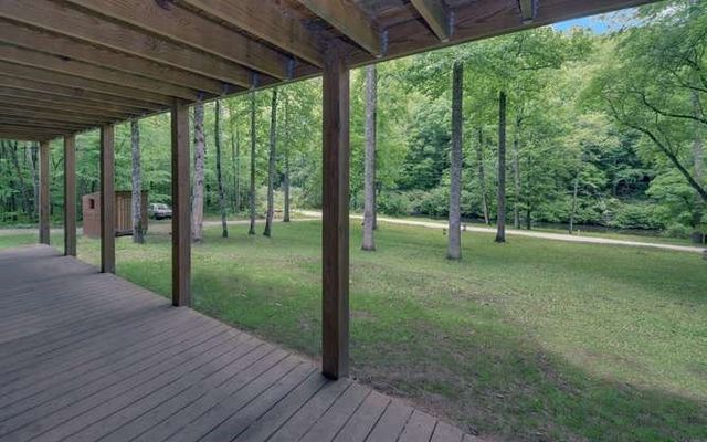 192 Nantahala Dam Road, Topton, NC 28781