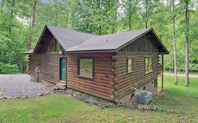 192 Nantahala Dam Road, Topton, NC 28781