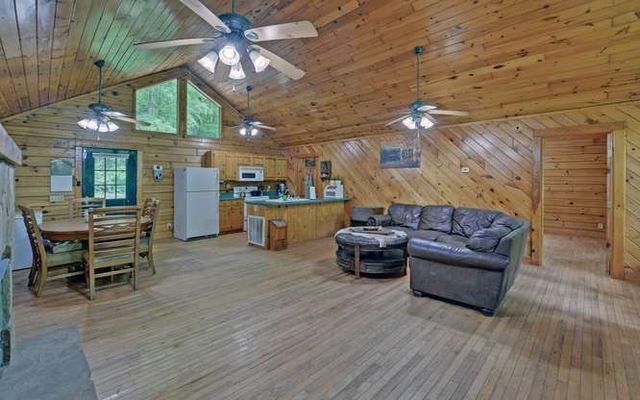 192 Nantahala Dam Road, Topton, NC 28781