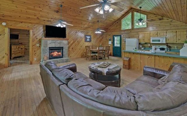 192 Nantahala Dam Road, Topton, NC 28781