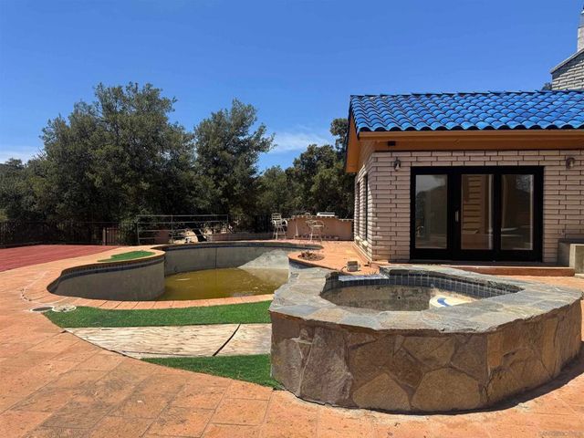 24142 Viejas Grade Rd, Descanso, CA 91916