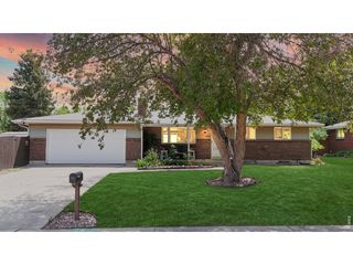 8240 W Evans Pl, Lakewood, CO 80227