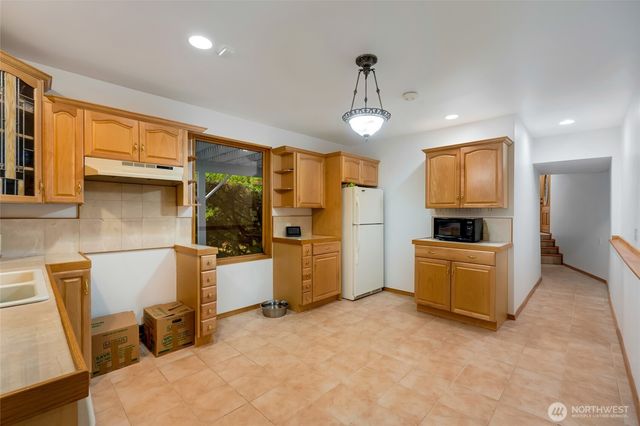 11525 76th Avenue NW, Tulalip, WA 98271
