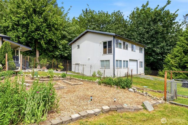 11525 76th Avenue NW, Tulalip, WA 98271