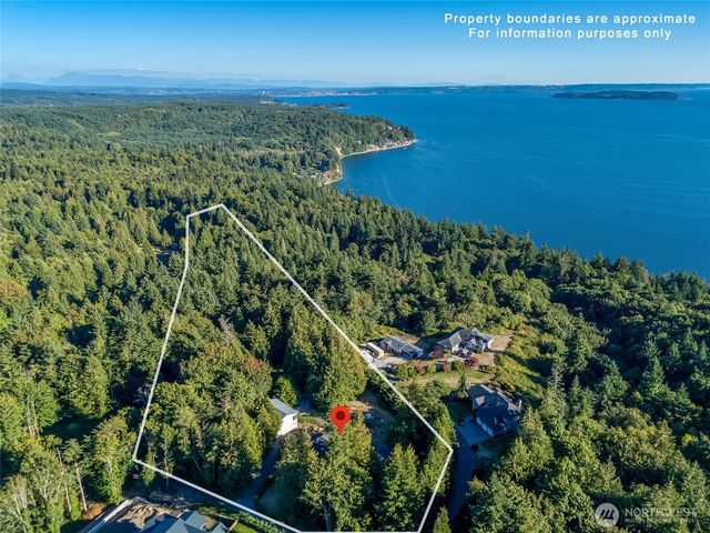 11525 76th Avenue NW, Tulalip, WA 98271