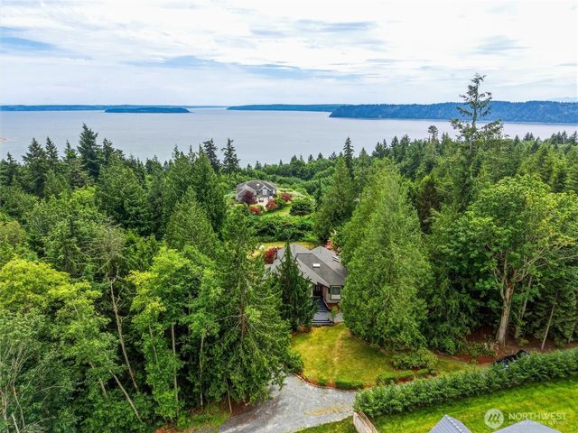 11525 76th Avenue NW, Tulalip, WA 98271
