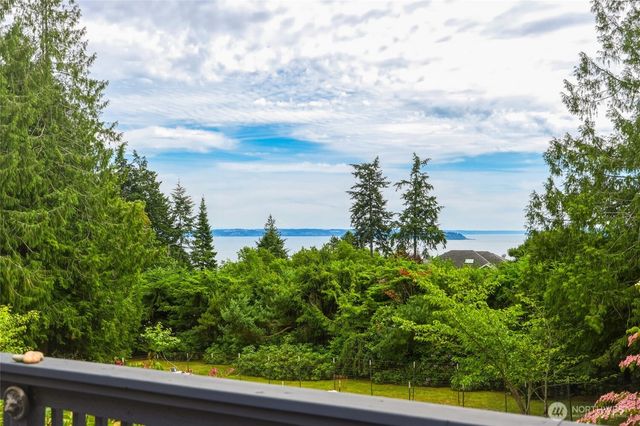 11525 76th Avenue NW, Tulalip, WA 98271
