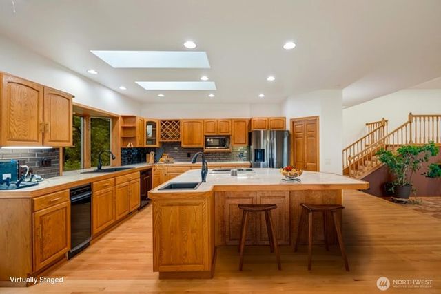 11525 76th Avenue NW, Tulalip, WA 98271