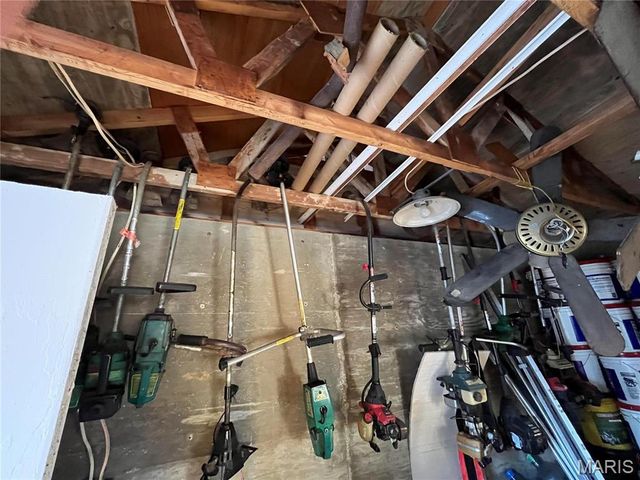 21987 Teak Lane, St Robert, MO 65884