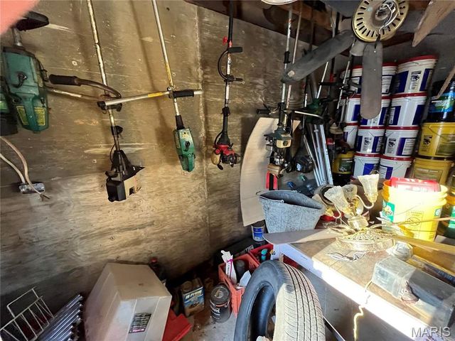 21987 Teak Lane, St Robert, MO 65884