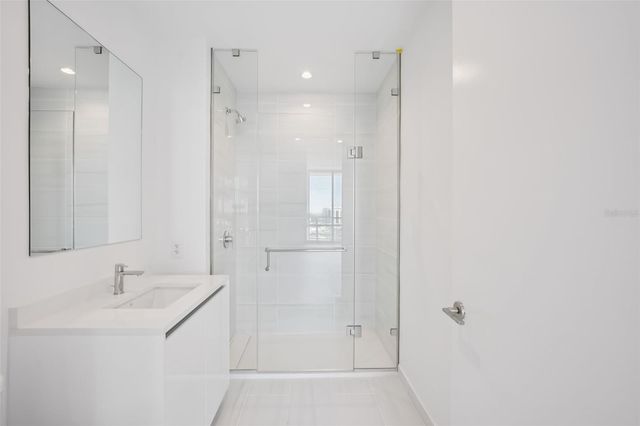 400 CENTRAL AVENUE 1601, St Petersburg, FL 33701