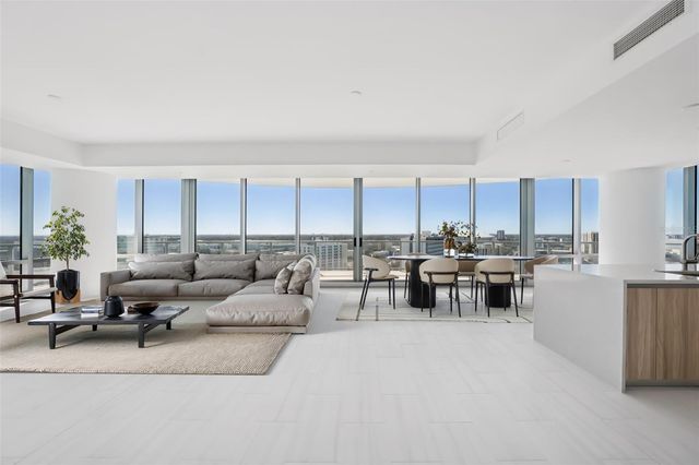 400 CENTRAL AVENUE 1601, St Petersburg, FL 33701