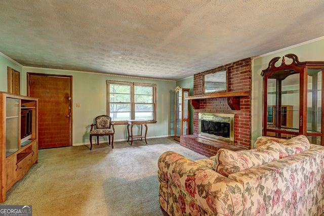 5838 Highway 42, Ellenwood, GA 30294