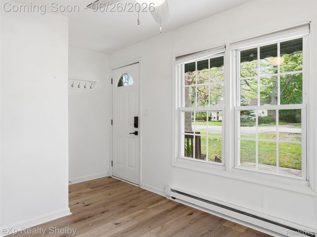 2101 Knollwood Street, Auburn Hills, MI 48326