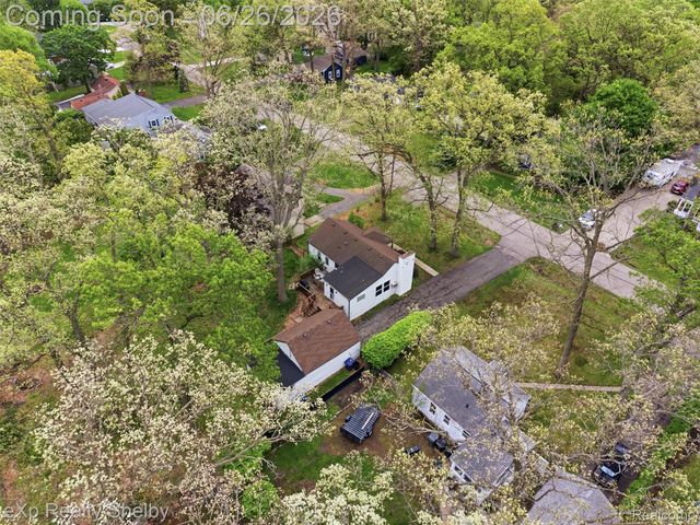 2101 Knollwood Street, Auburn Hills, MI 48326