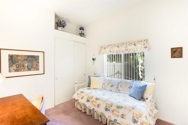 6004 Lake Buena Vista Way, Banning, CA 92220