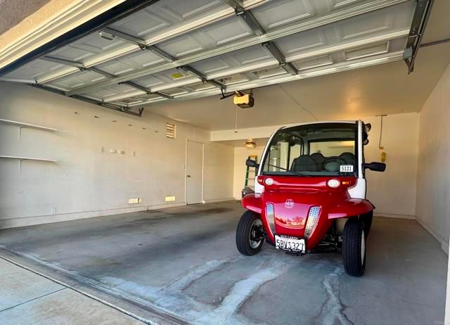 6004 Lake Buena Vista Way, Banning, CA 92220