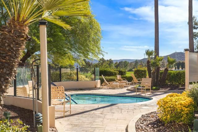 6004 Lake Buena Vista Way, Banning, CA 92220