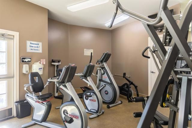 6004 Lake Buena Vista Way, Banning, CA 92220