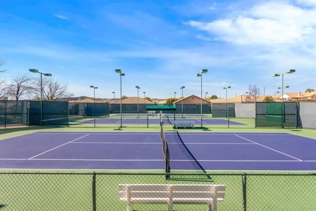 6004 Lake Buena Vista Way, Banning, CA 92220