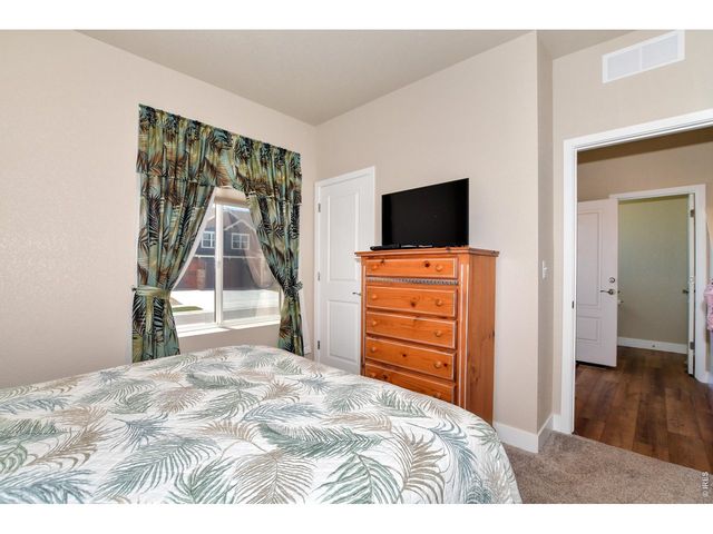 3163 Da Vinci Dr, Loveland, CO 80538