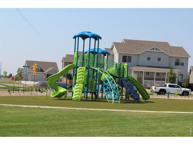 3163 Da Vinci Dr, Loveland, CO 80538