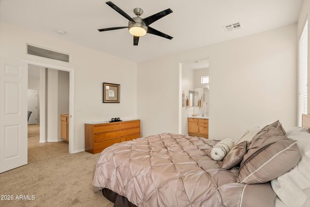 4696 E CAROB Drive, Gilbert, AZ 85298