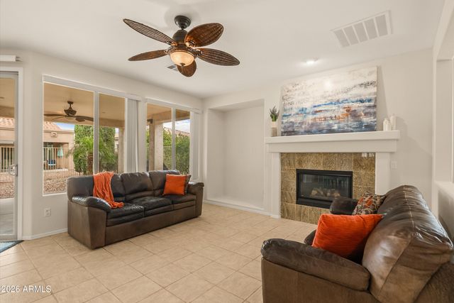 4696 E CAROB Drive, Gilbert, AZ 85298