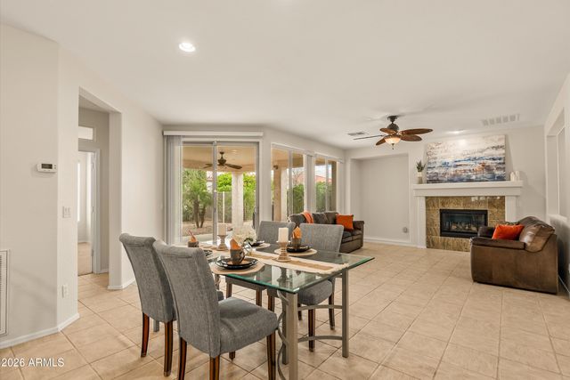 4696 E CAROB Drive, Gilbert, AZ 85298