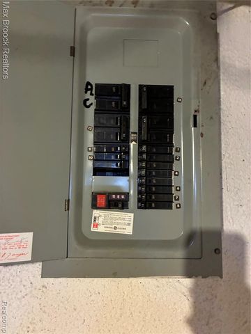 42479 Eldon Circle 27, Clinton Township, MI 48038