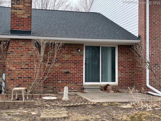 42479 Eldon Circle 27, Clinton Township, MI 48038