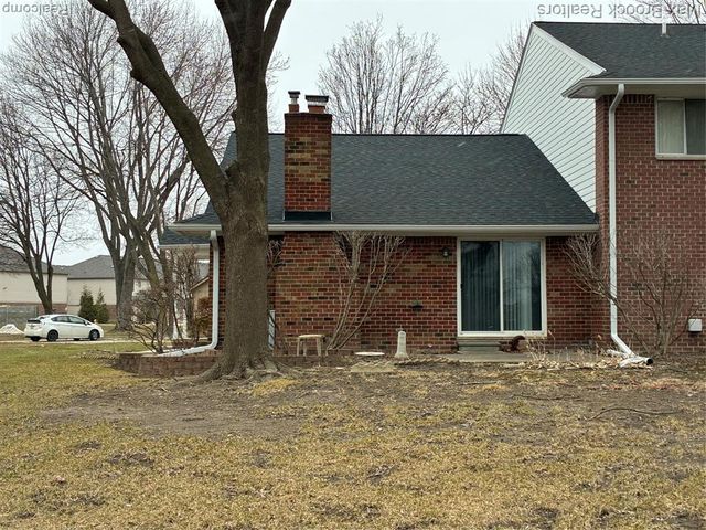 42479 Eldon Circle 27, Clinton Township, MI 48038