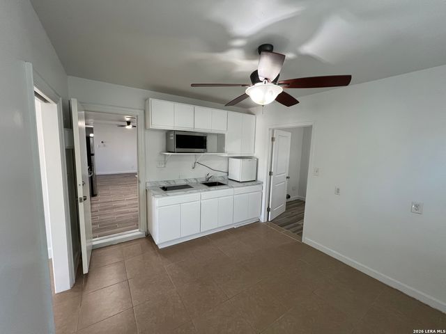 7314 Meadow Breeze, San Antonio, TX 78227