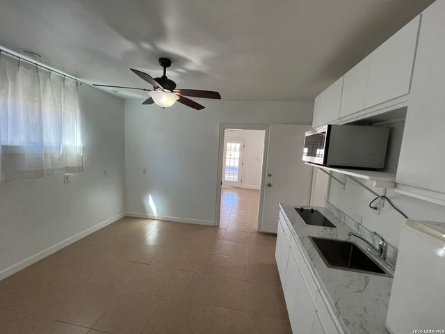 7314 Meadow Breeze, San Antonio, TX 78227