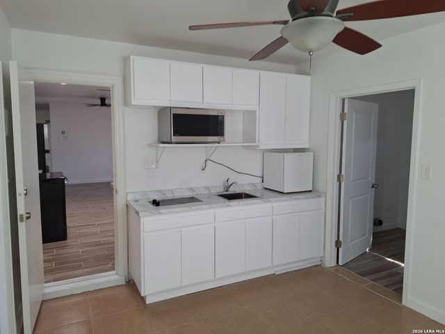 7314 Meadow Breeze, San Antonio, TX 78227