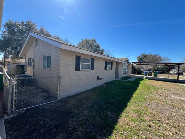 7314 Meadow Breeze, San Antonio, TX 78227