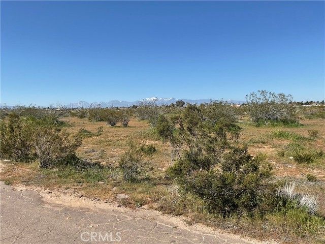 22111 Hesperia Rd, Hesperia, CA 92345