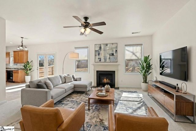 11 Phaeton Avenue, Simpsonville, SC 29680