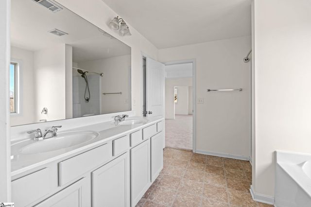 11 Phaeton Avenue, Simpsonville, SC 29680