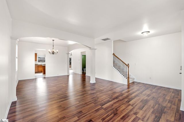 11 Phaeton Avenue, Simpsonville, SC 29680