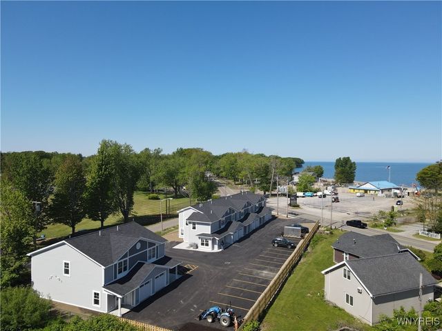 8979 Iroquois Street, Evans, NY 14006