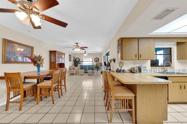 1007 22ND AVENUE W, Palmetto, FL 34221