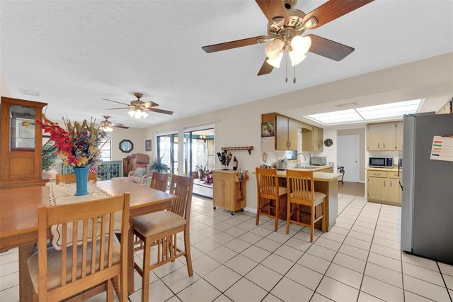 1007 22ND AVENUE W, Palmetto, FL 34221