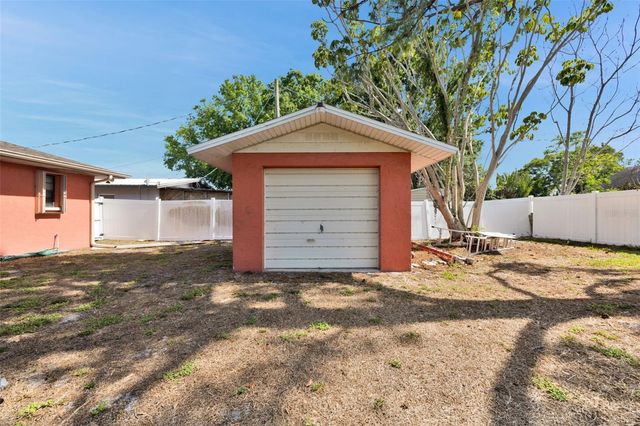 1007 22ND AVENUE W, Palmetto, FL 34221